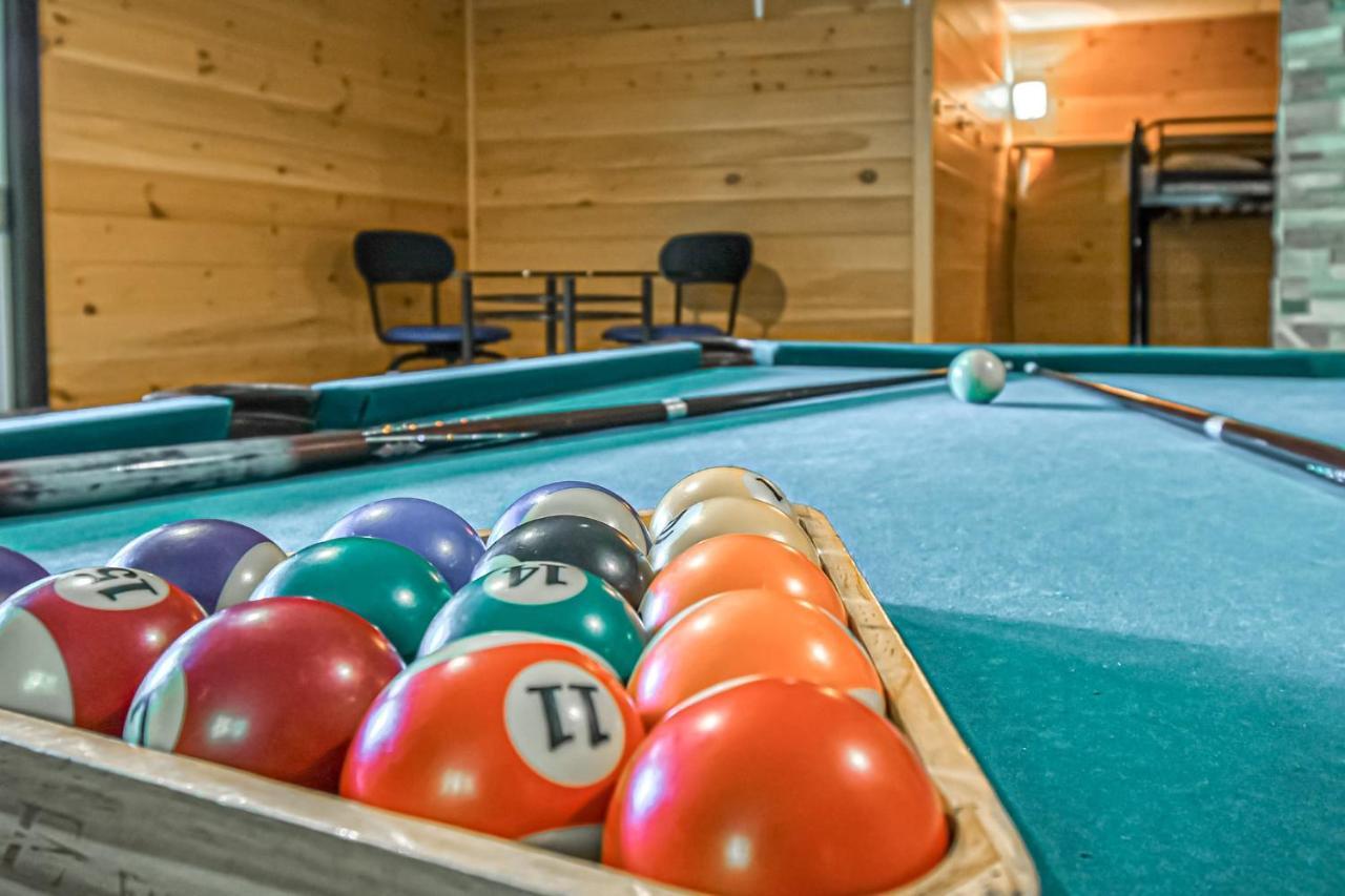 Brown Bear Lodge Brownsburg Luaran gambar