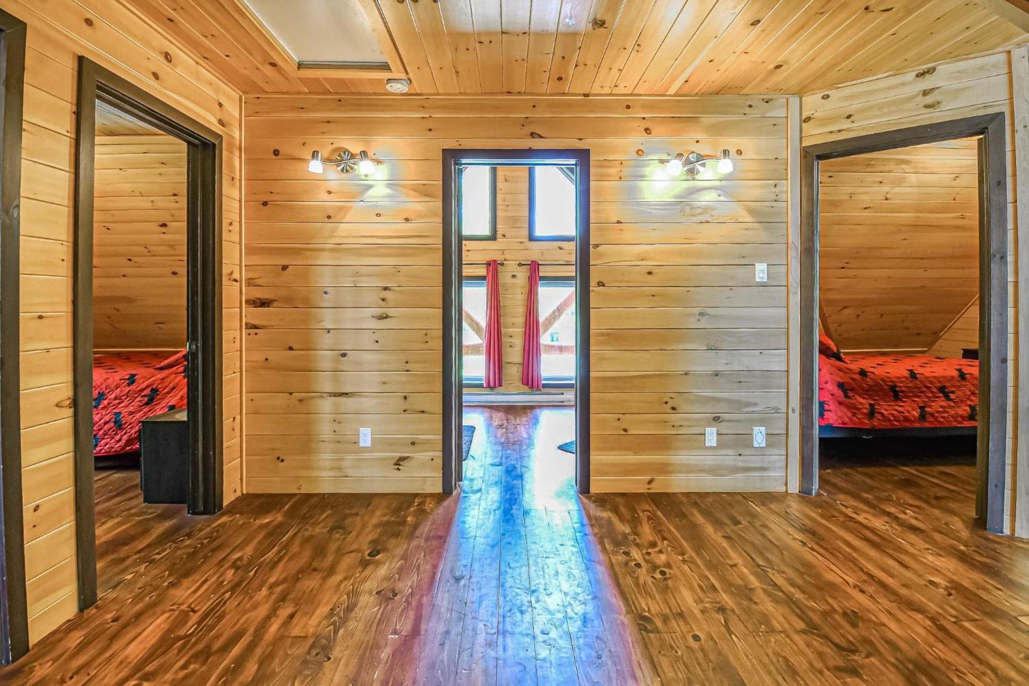 Brown Bear Lodge Brownsburg Luaran gambar
