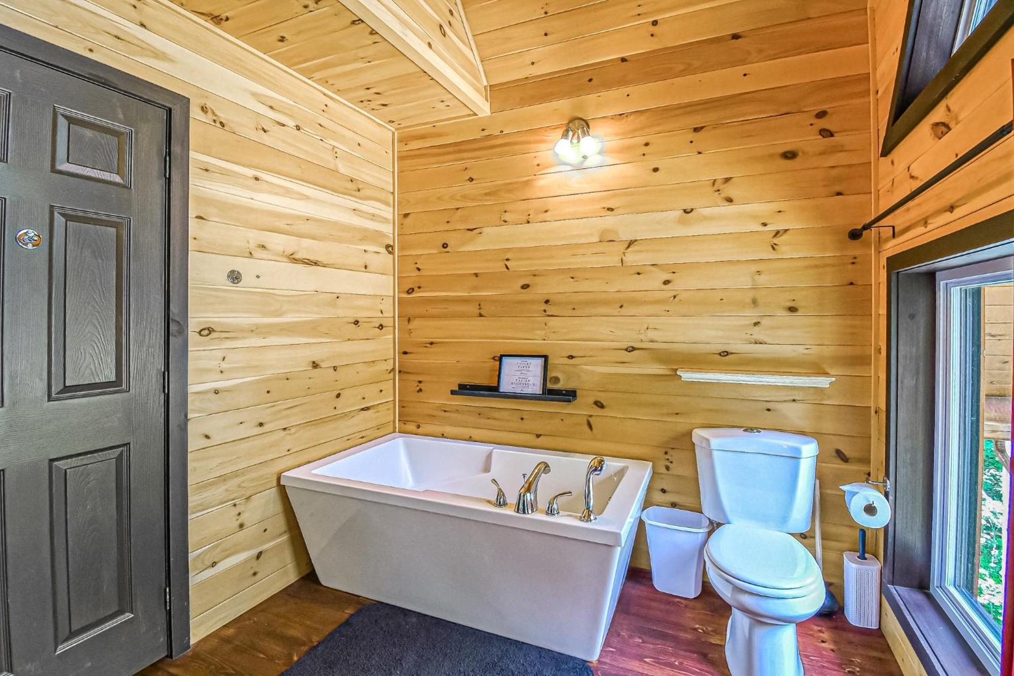Brown Bear Lodge Brownsburg Luaran gambar