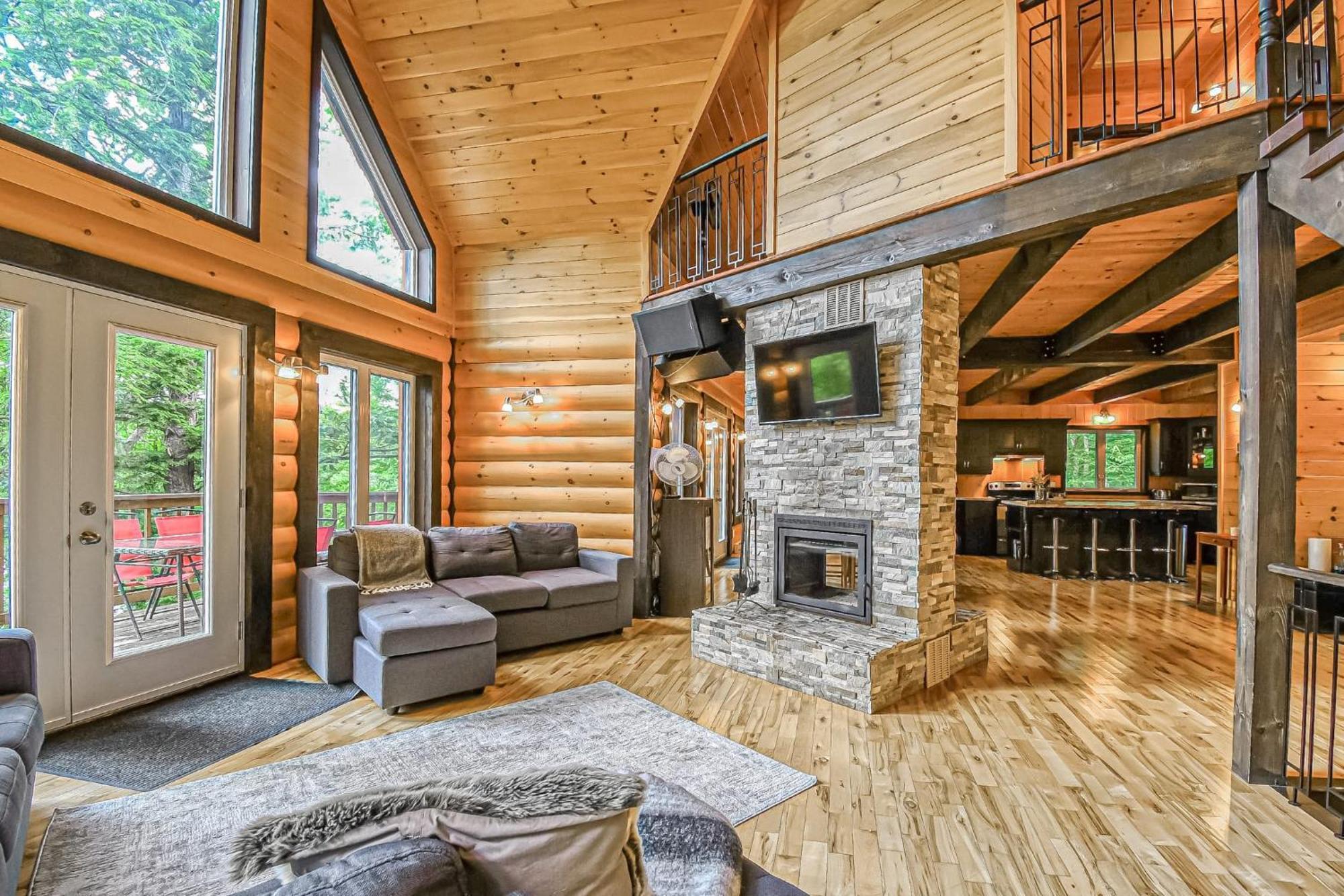 Brown Bear Lodge Brownsburg Luaran gambar
