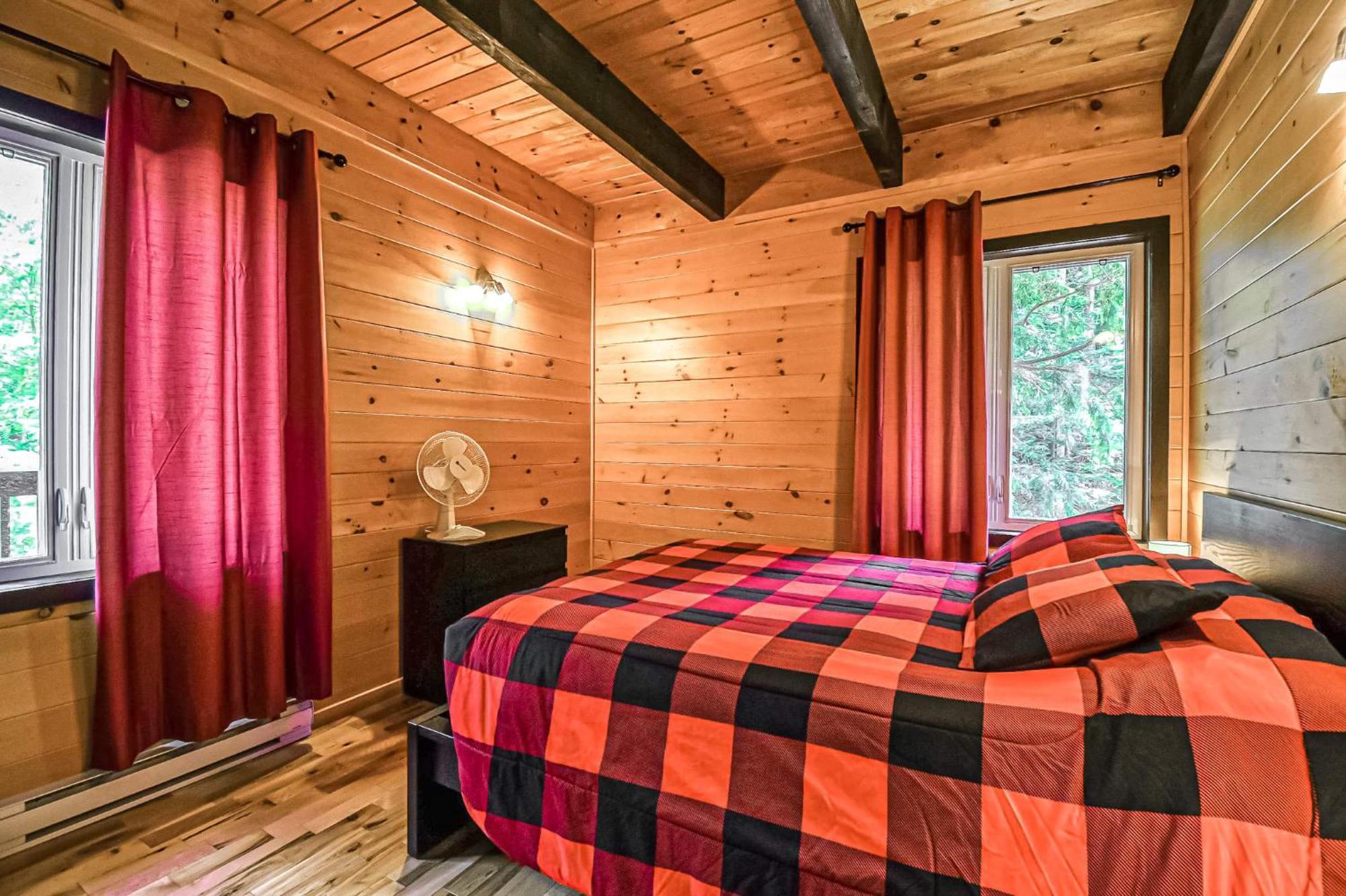 Brown Bear Lodge Brownsburg Luaran gambar